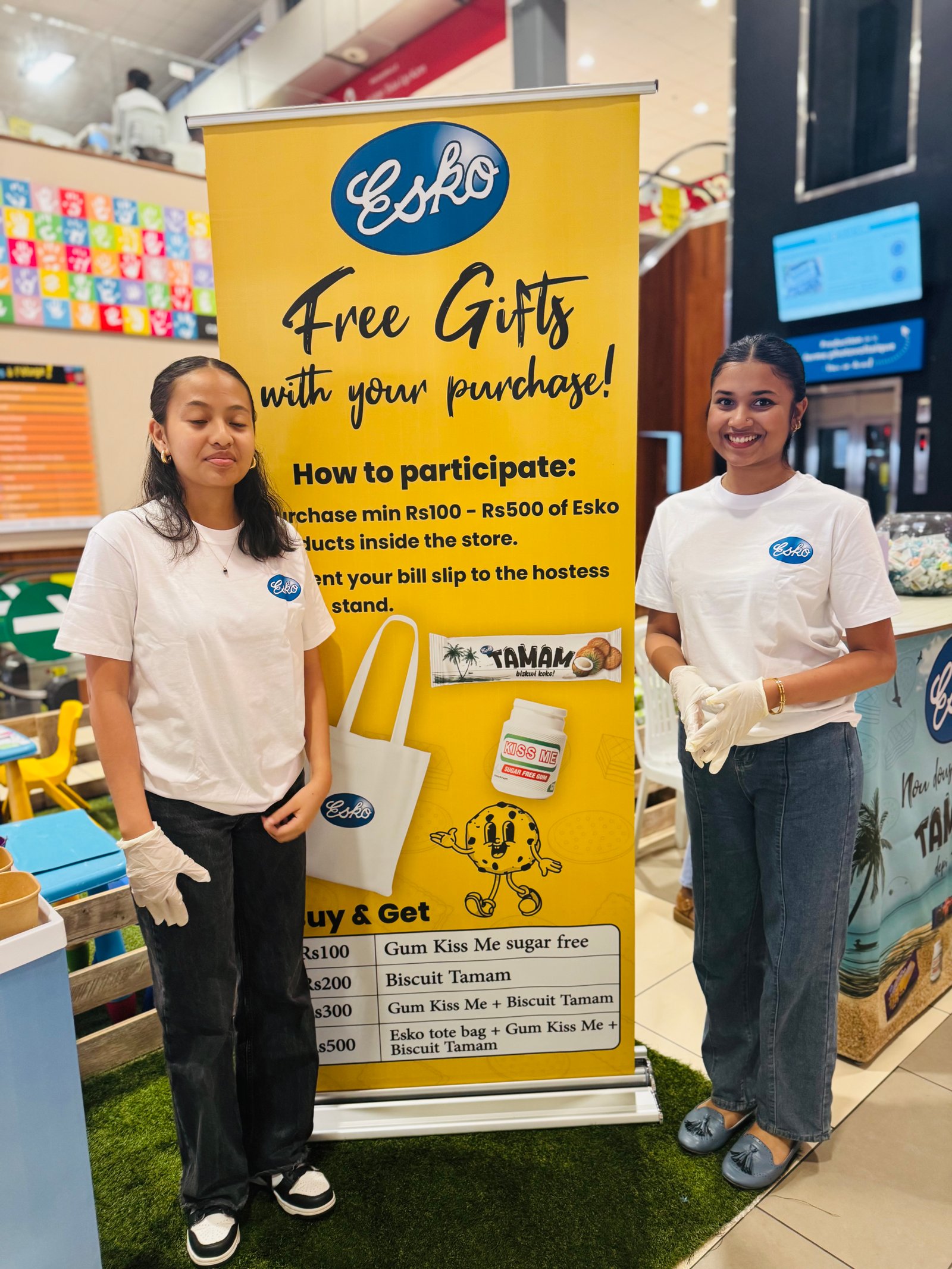 Esko Tamam Hostess 2