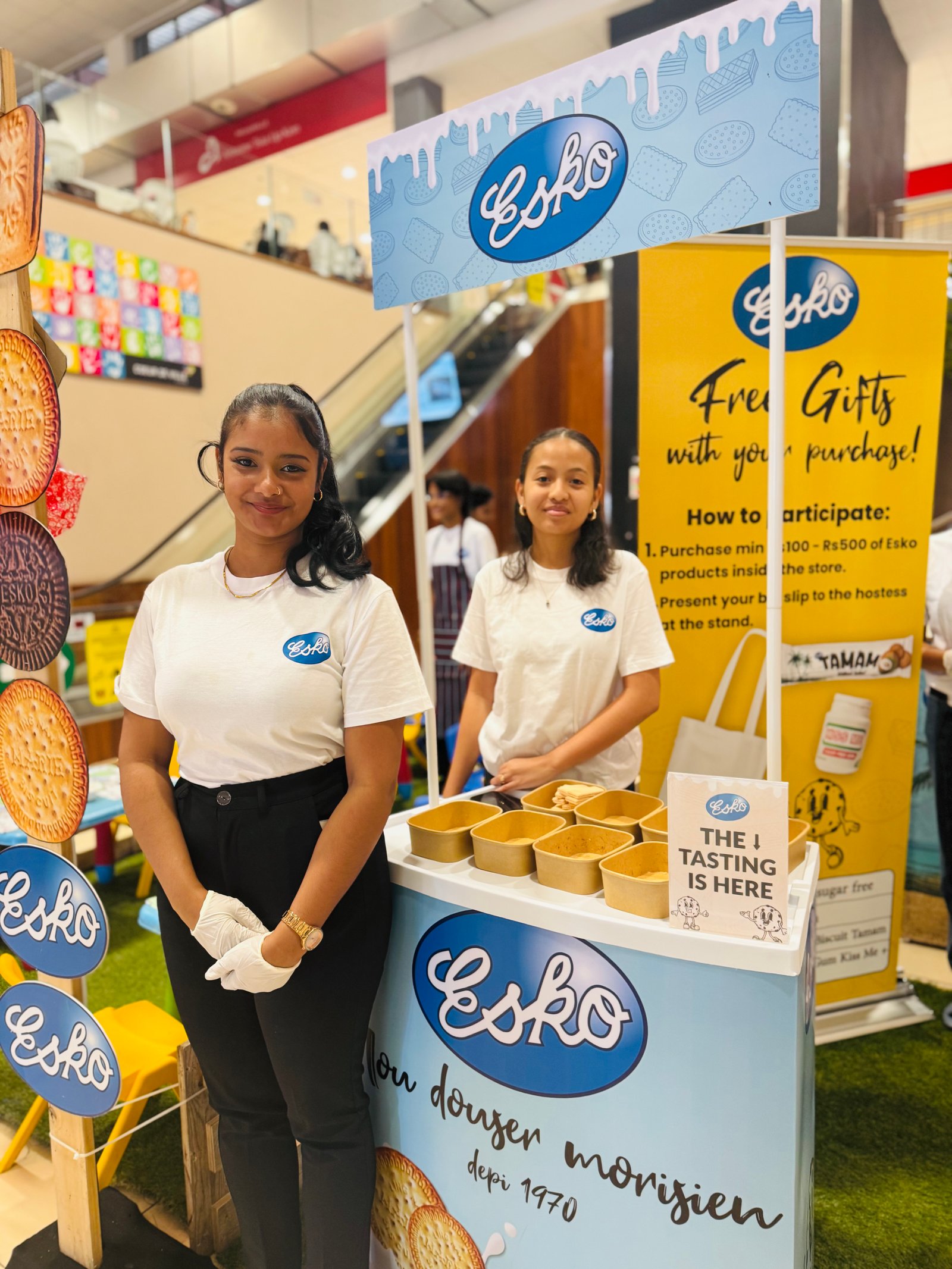 Esko Tamam Hostess 3